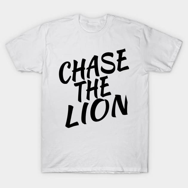 chase the lion football gift idea T-Shirt by soufyane